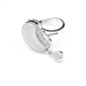 上善若水 (冰種翡翠)