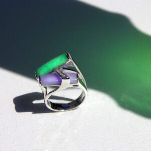 Color (Green  and Violet)