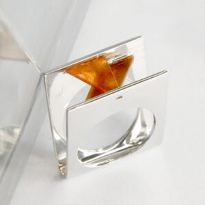 幾何（紅翡翠）