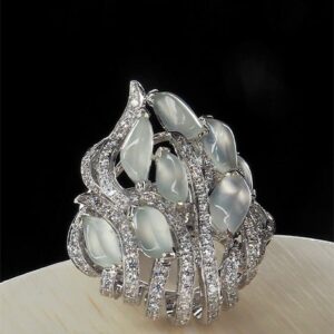 collection flowing mist